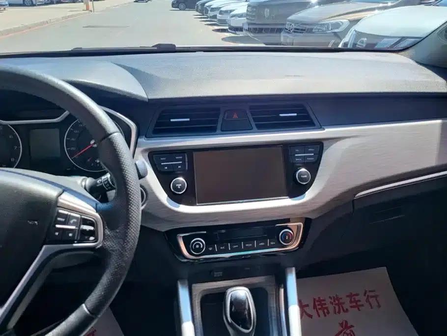 Geely Vision X3 2017 1.5L Automatic Elite — миниатюра 13