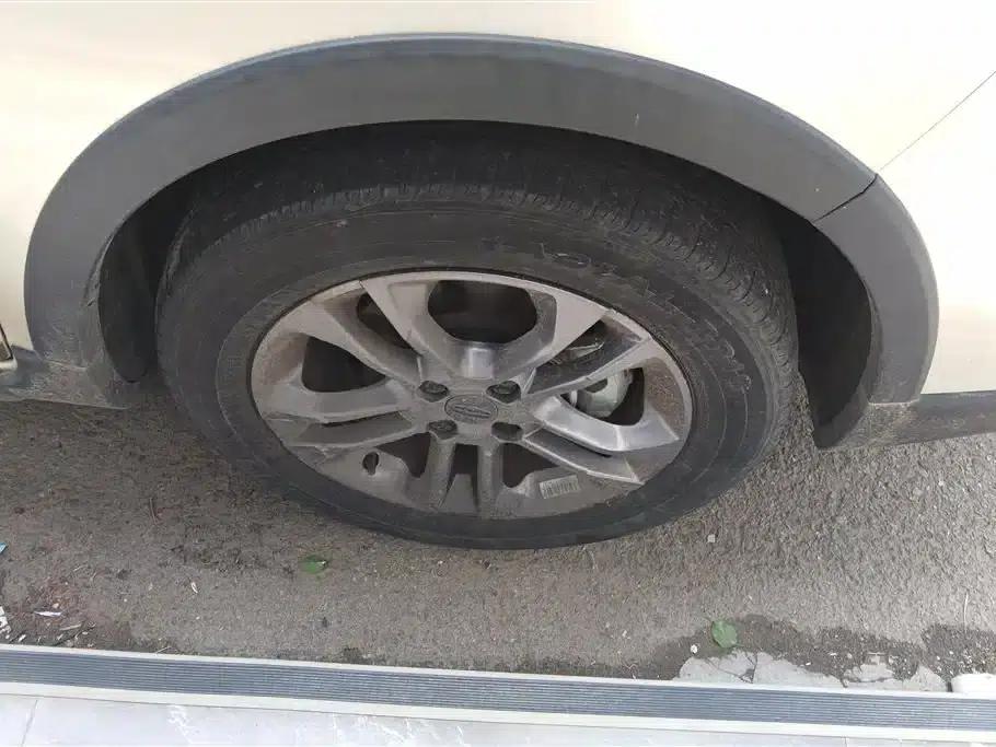 Geely Vision X3 2020 1.5L CVT Premium Edition — миниатюра 6