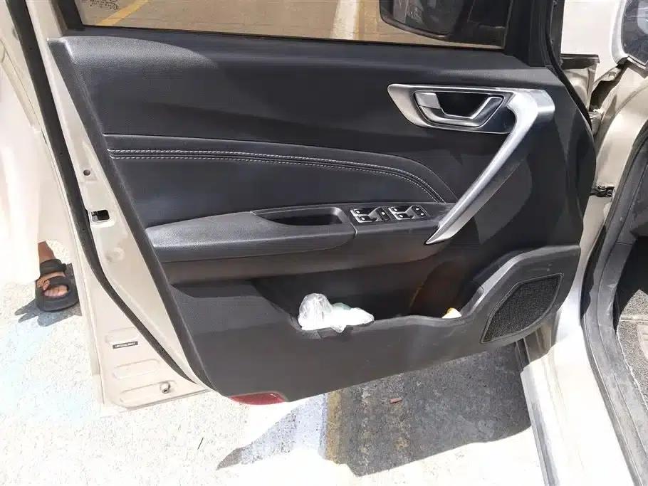 Geely Vision X3 2020 1.5L CVT Premium Edition — миниатюра 7