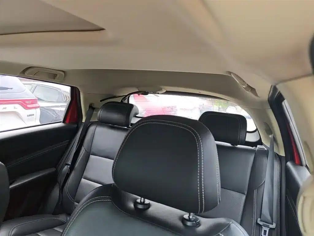 Geely Vision X3 2017 1.5L Manual Premium Edition — миниатюра 18