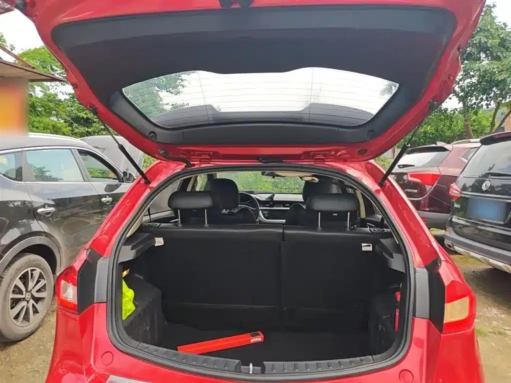 Geely Vision X3 2017 1.5L Manual Premium Edition — миниатюра 19