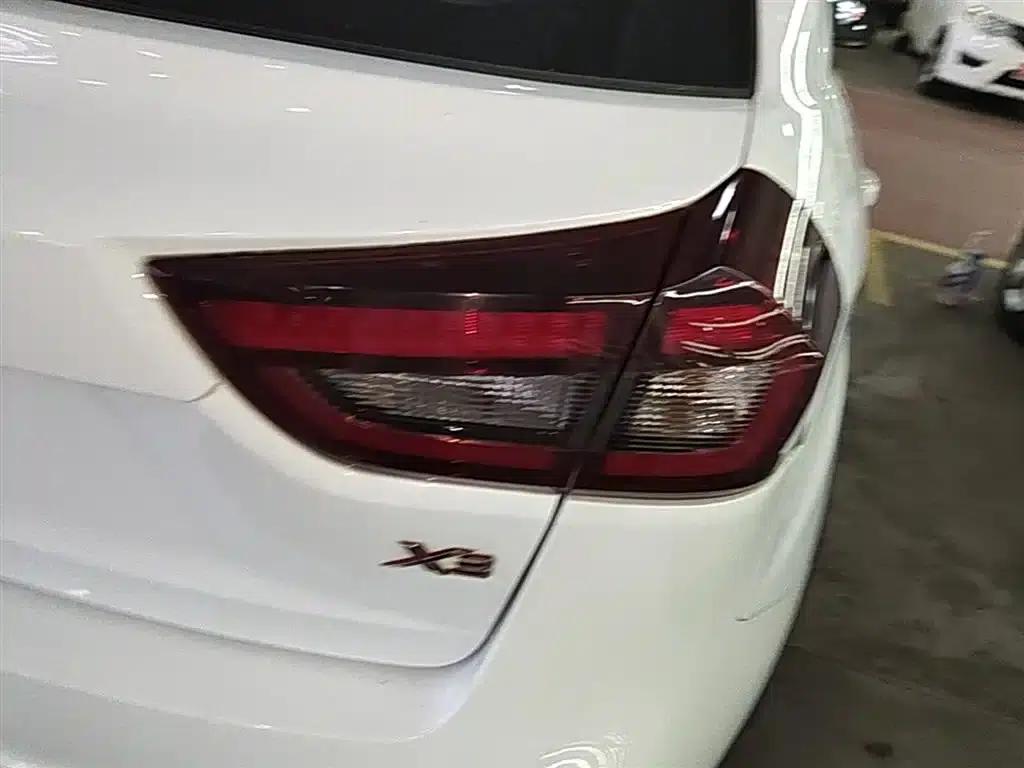Geely Vision X3 2020 1.5L CVT Elite — миниатюра 7