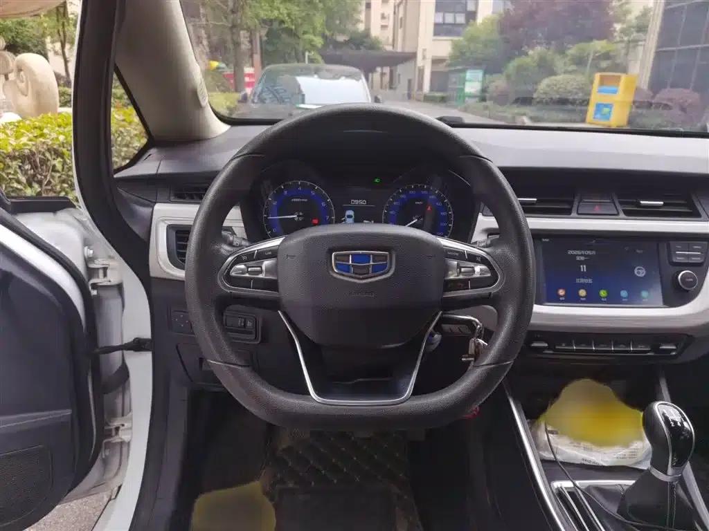 Geely Vision X3 2020 1.5L Manual Elite — миниатюра 3