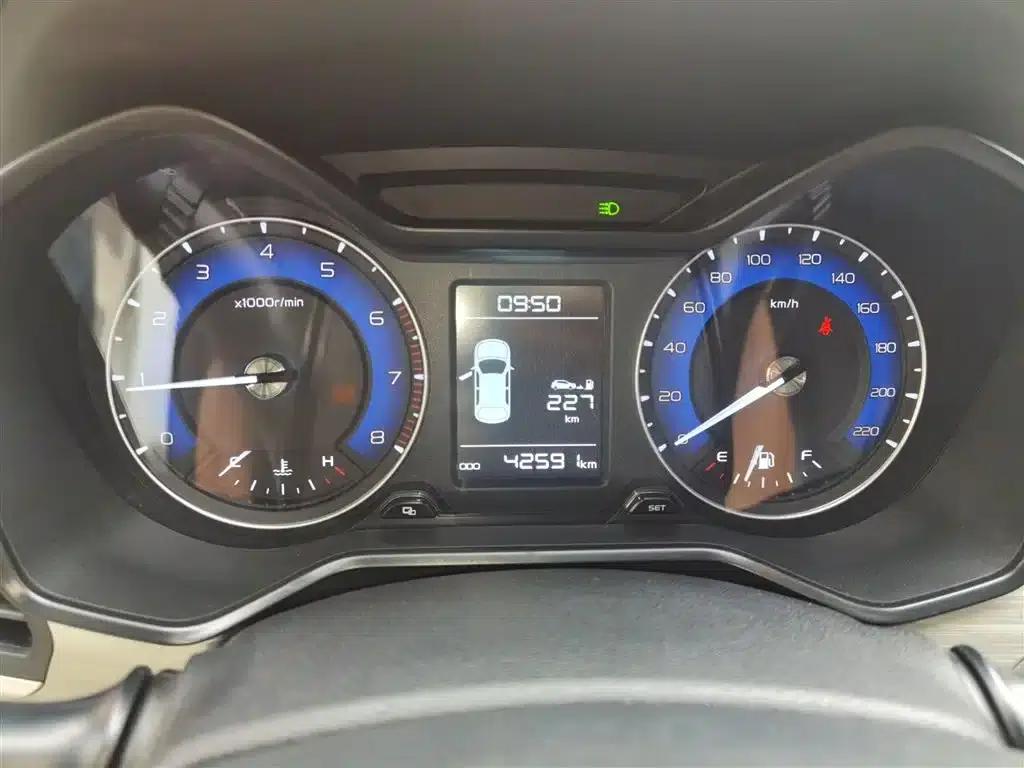 Geely Vision X3 2020 1.5L Manual Elite — миниатюра 4