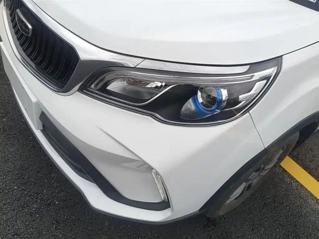 Geely Vision X3 2021 PRO 1.5L Manual Elite — миниатюра 24