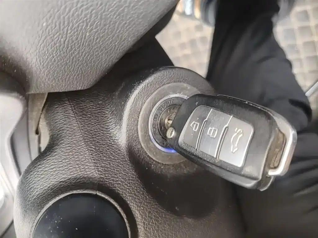 Geely Vision X3 2021 PRO 1.5L Manual Elite — миниатюра 9