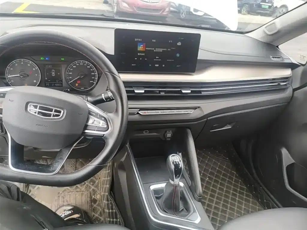 Geely Vision X3 2021 PRO 1.5L Manual Elite — миниатюра 10