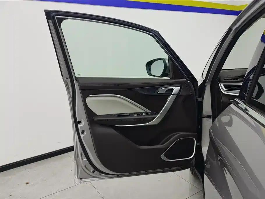 Geely Jiaji 2021 1.8TD DCT Luxury Edition — миниатюра 7