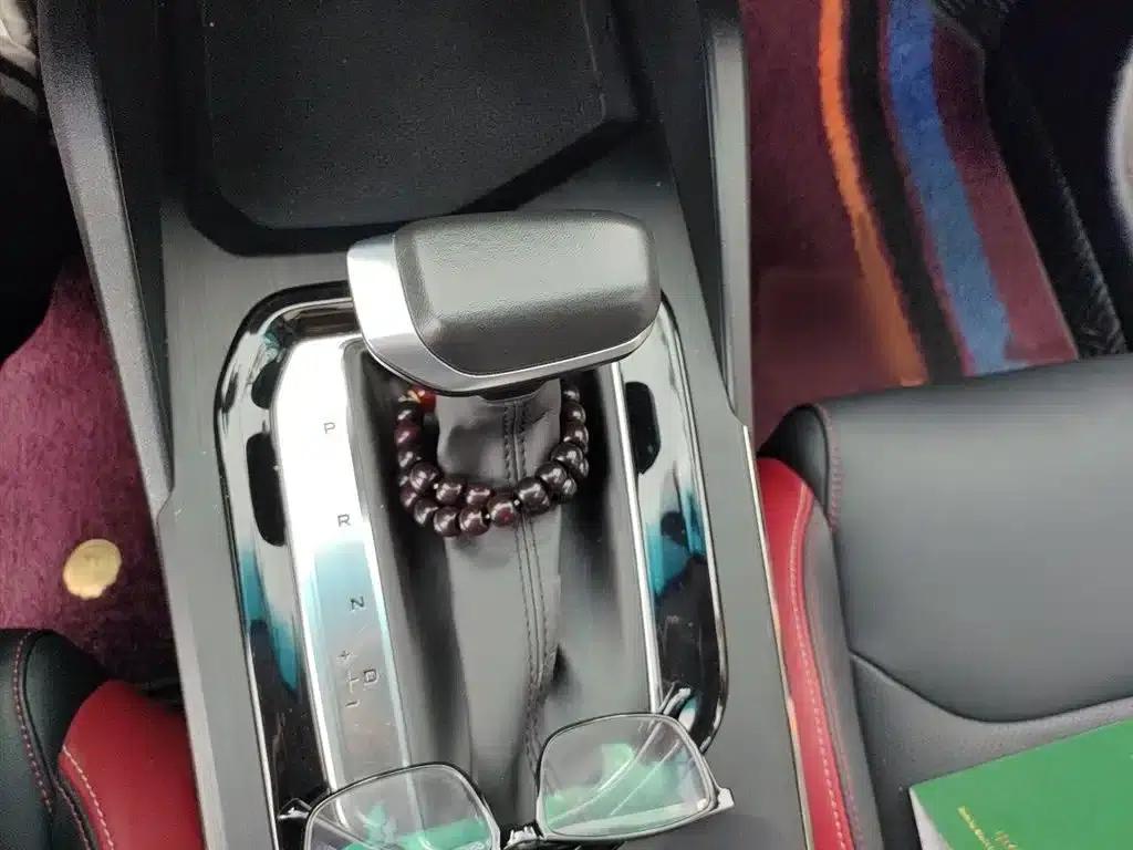 Geely Emgrand S 2021 1.4T CVT Premium Edition — миниатюра 7