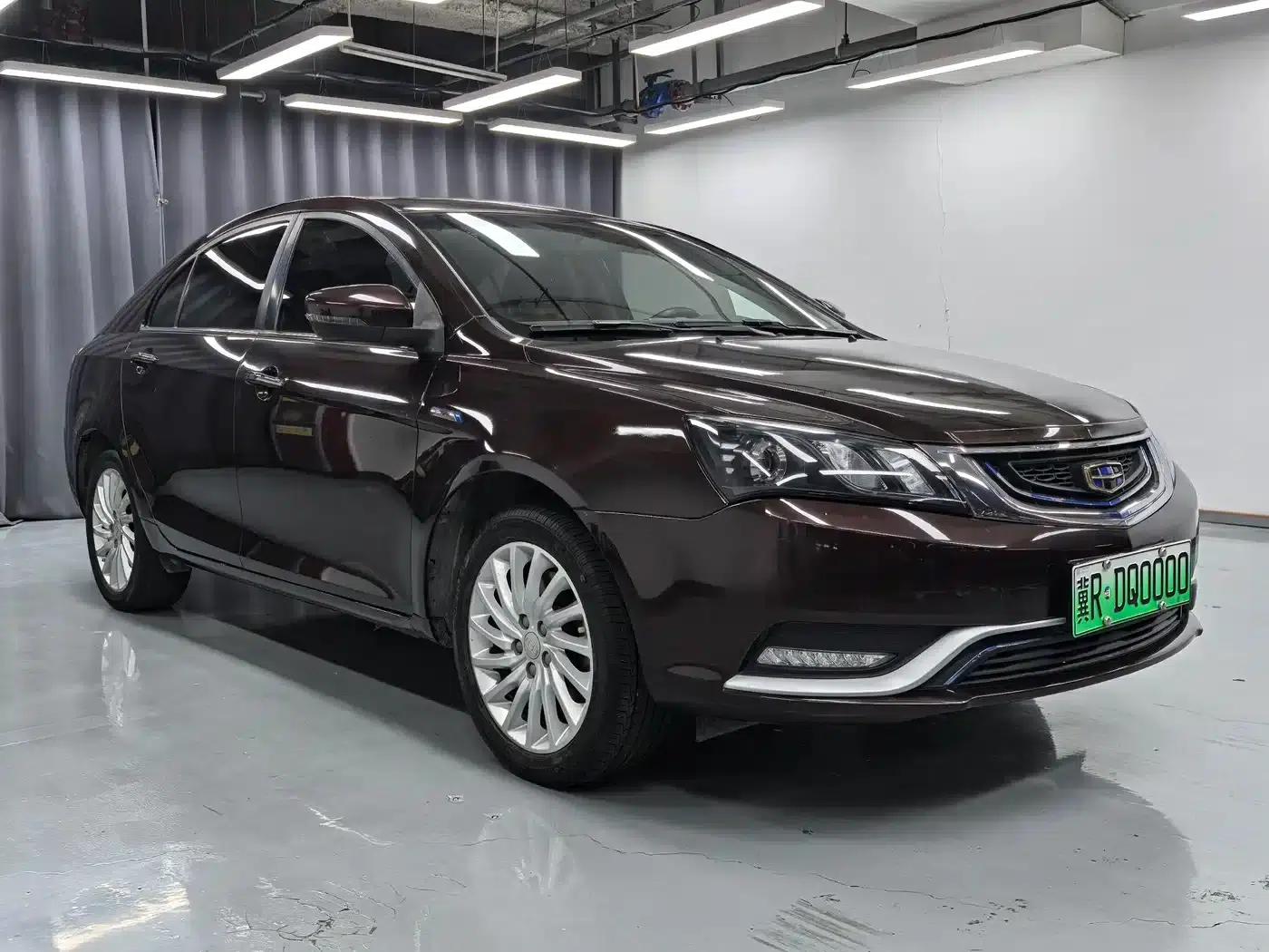 Geely Emgrand New Energy 2016 EV Elite — миниатюра 3