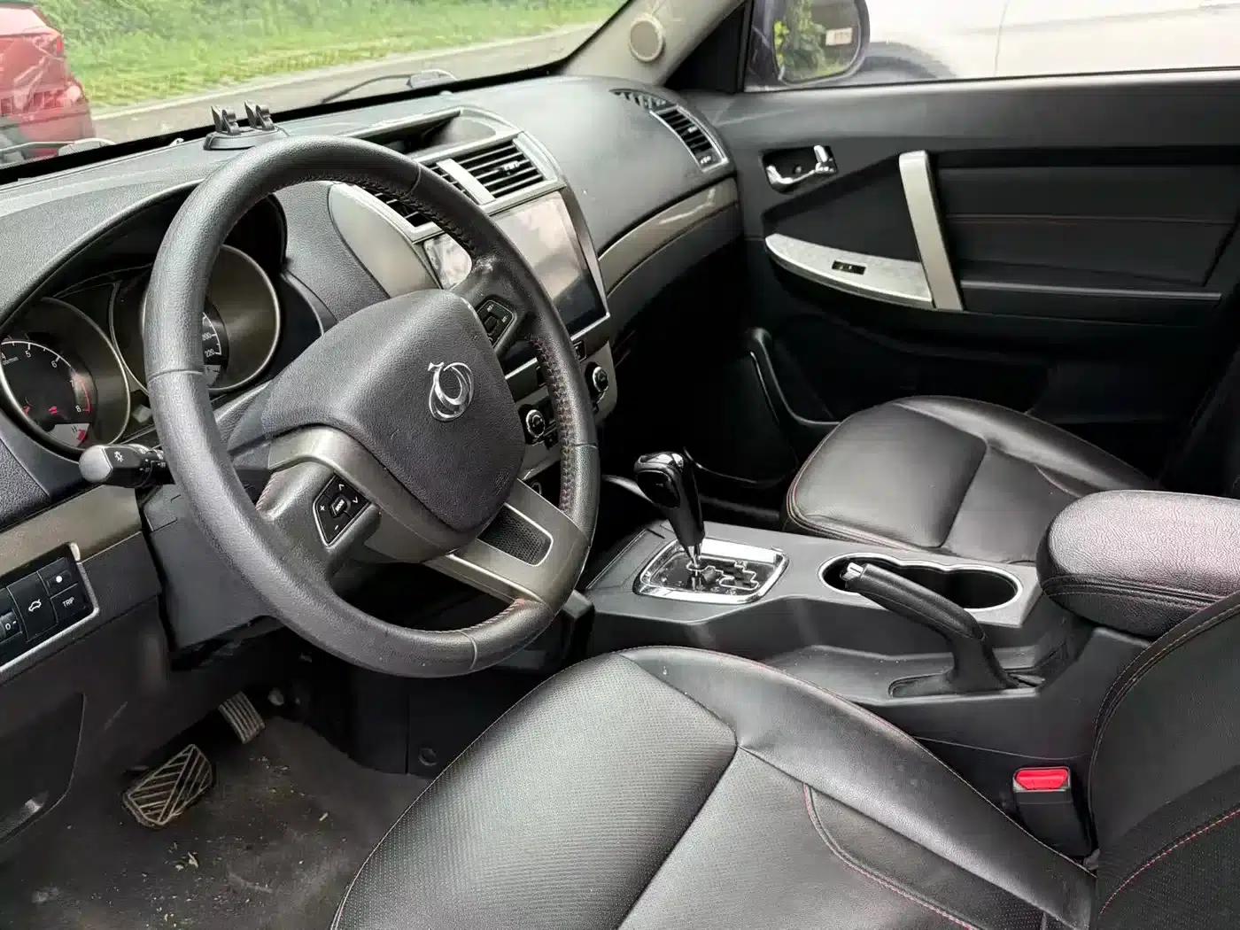 Geely GX7 2014 2.0L Automatic Premium Edition — миниатюра 12