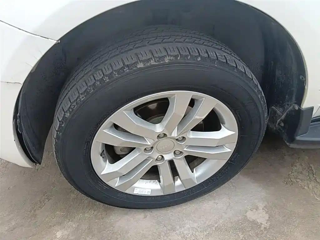 Geely GX7 2014 1.8L Manual Sunroof Edition — миниатюра 23