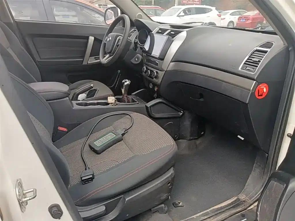 Geely GX7 2014 1.8L Manual Sunroof Edition — миниатюра 25