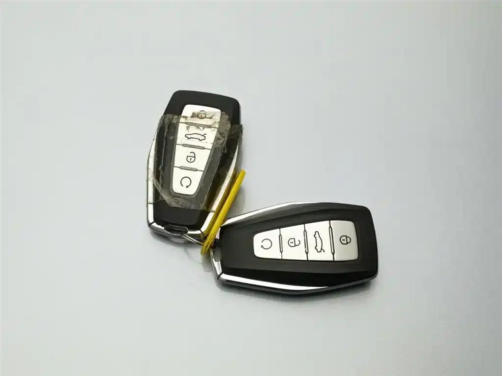 Geely Emgrand L HiP 2024 Champion Edition 1.5TD-DHT Pro 100KM Excellent Model — миниатюра 19
