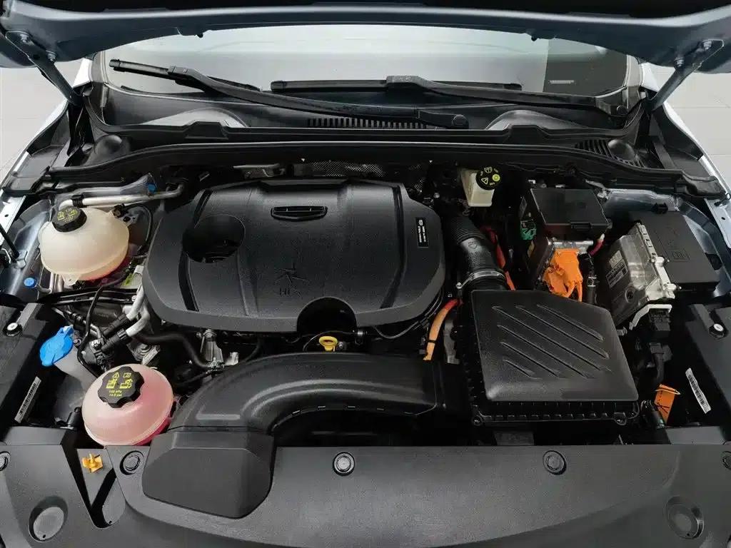 Geely Emgrand L HiP 2024 Champion Edition 1.5TD-DHT Pro 100KM Excellent Model — миниатюра 6