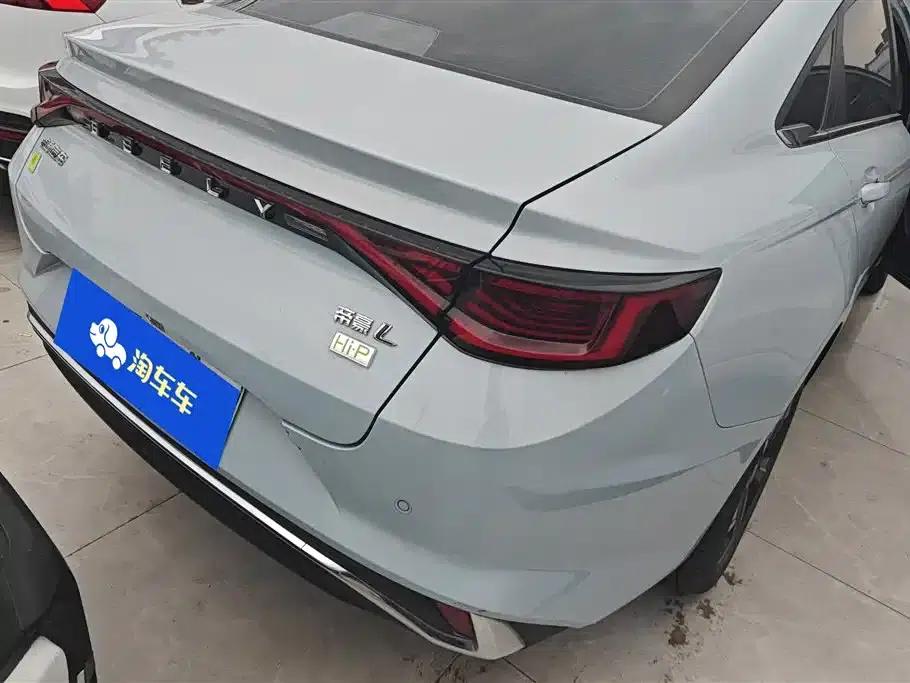 Geely Emgrand L HiP 2022 1.5TD-DHT Pro 100KM Super — миниатюра 3