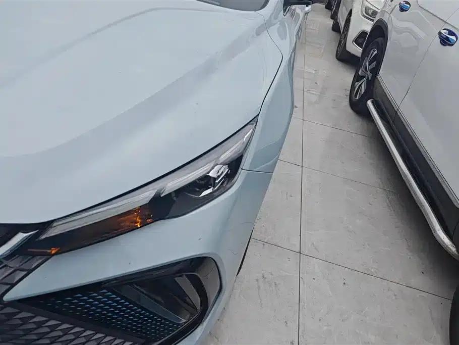 Geely Emgrand L HiP 2022 1.5TD-DHT Pro 100KM Super — миниатюра 5