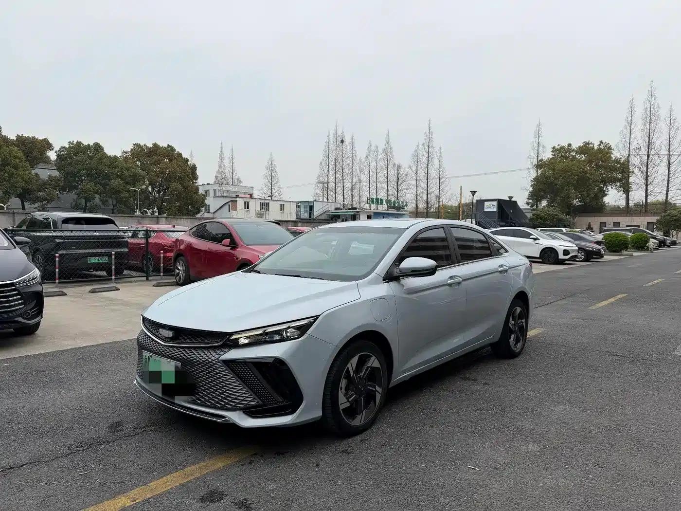 Geely Emgrand L HiP 2022 1.5TD-DHT Pro 100KM Super — миниатюра 1