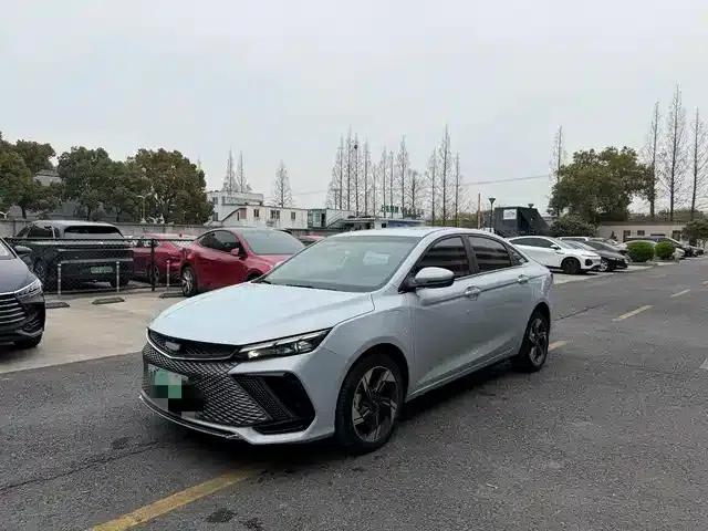 Geely Emgrand L HiP 2022 1.5TD-DHT Pro 100KM Super