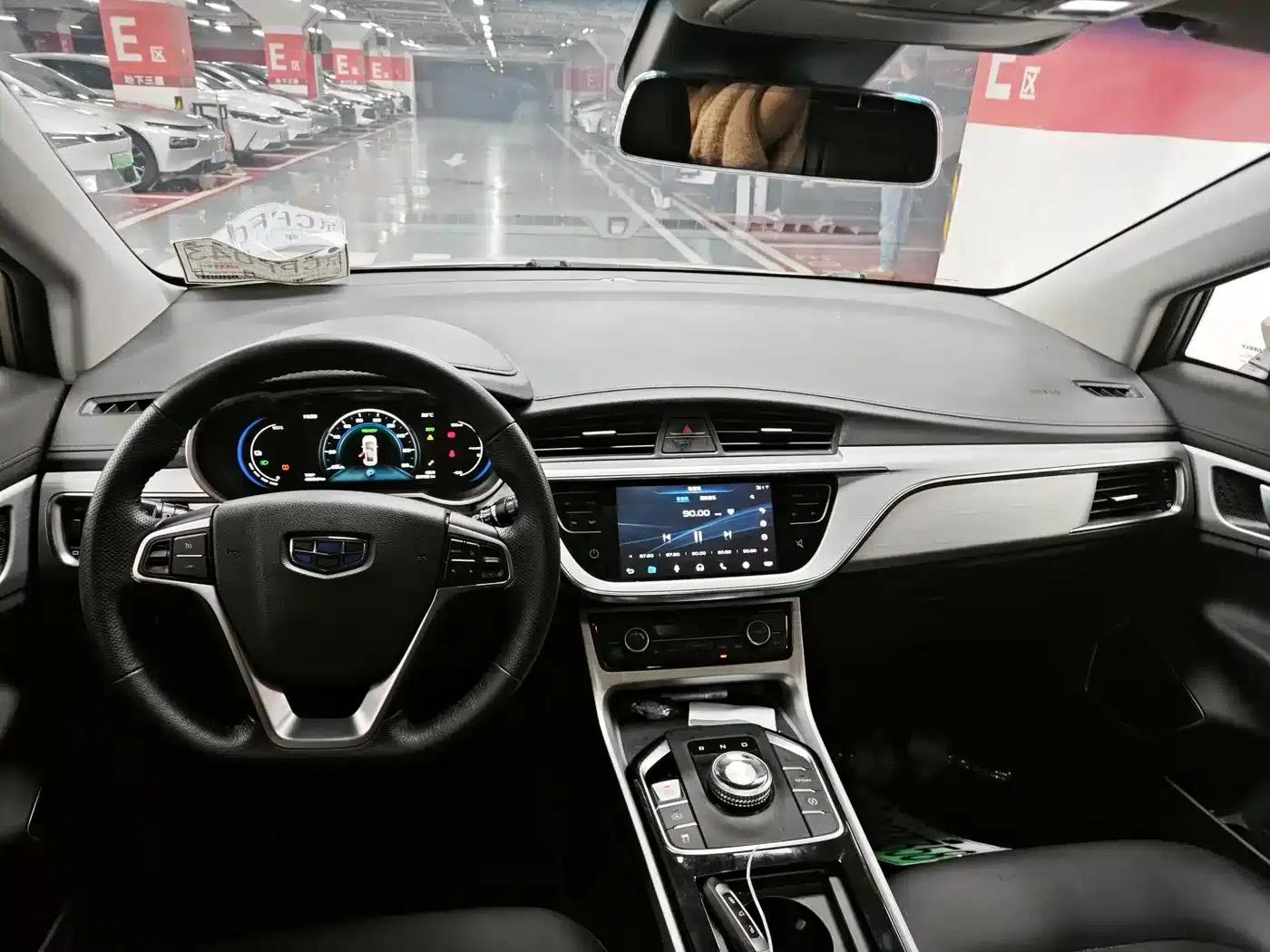 Geely GSe 2018 Premium Edition — миниатюра 8
