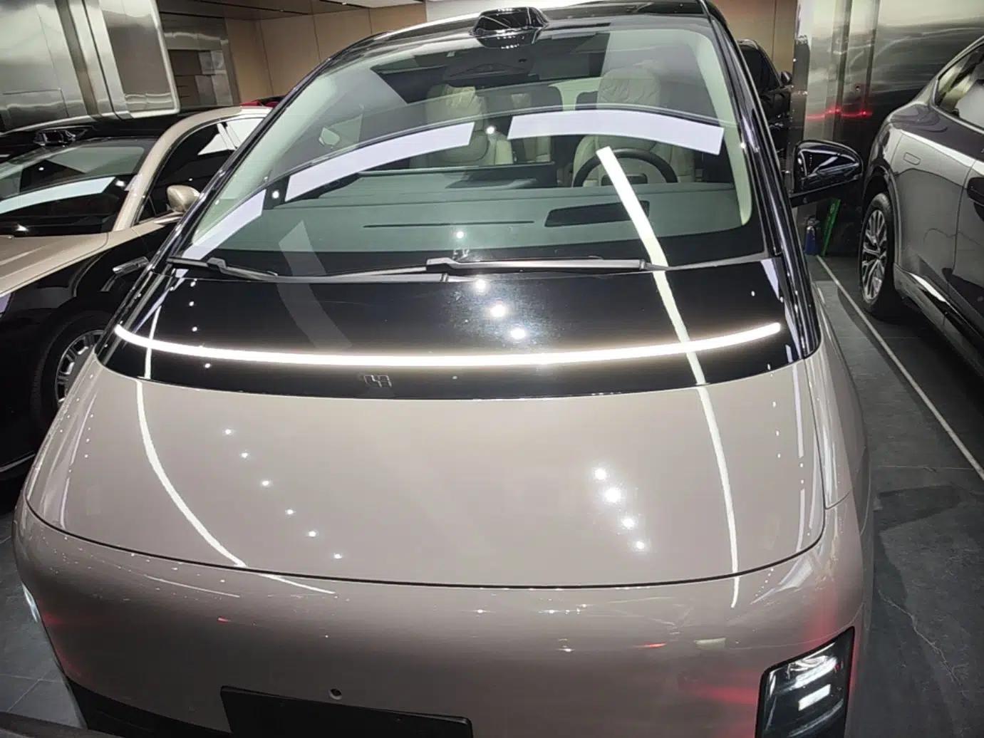 Li Auto MEGA 2024 Ultra Model — миниатюра 2