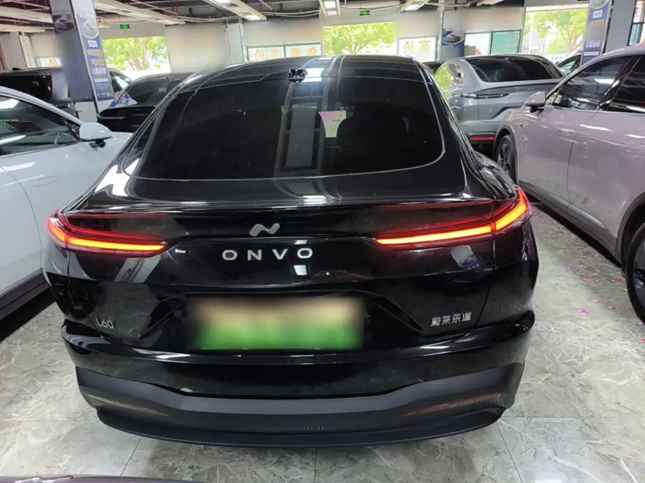 ONVO L60 2025 Model—60 kWh Rear-Wheel-Drive Version — миниатюра 5