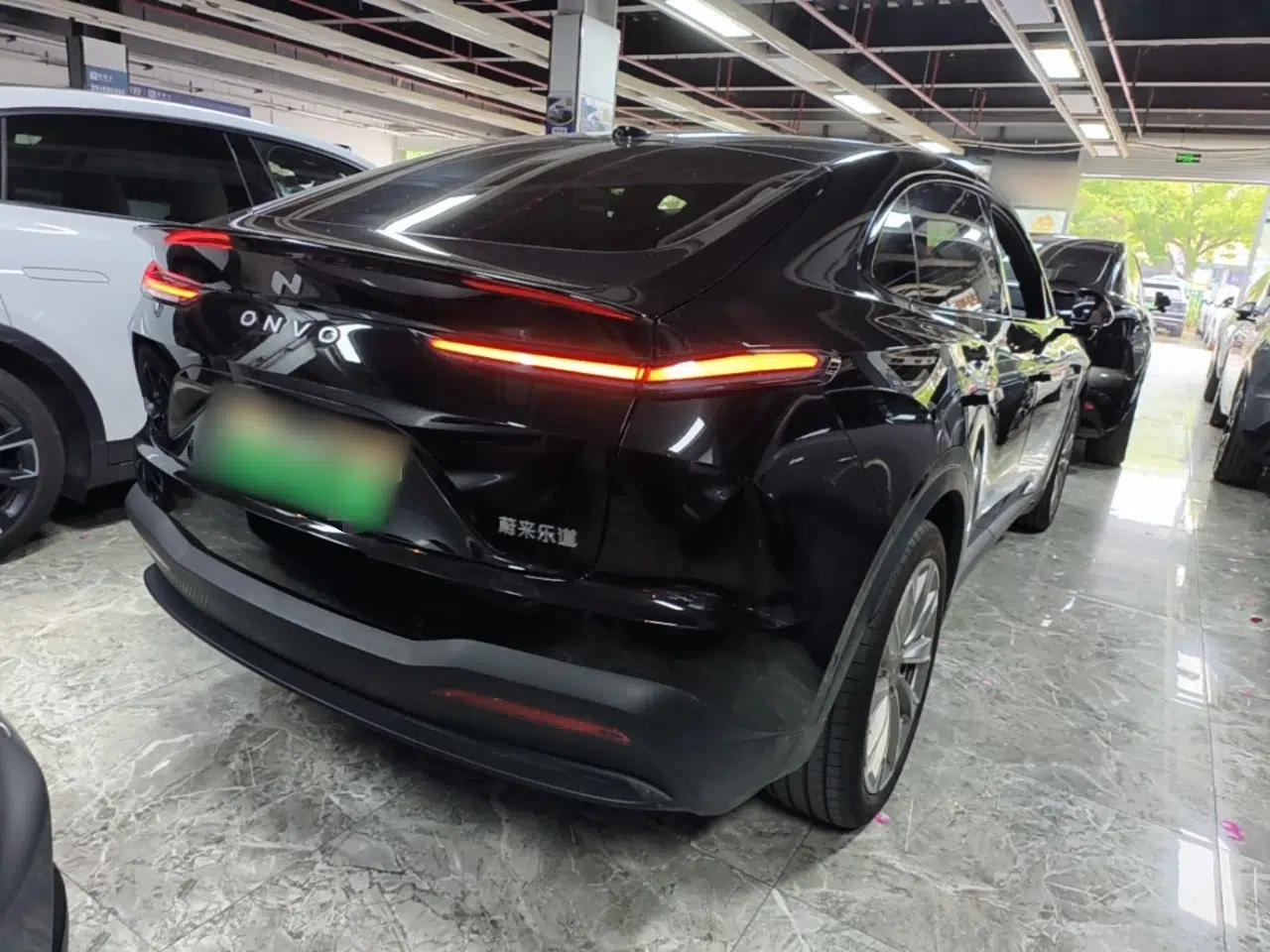 ONVO L60 2025 Model—60 kWh Rear-Wheel-Drive Version — миниатюра 6