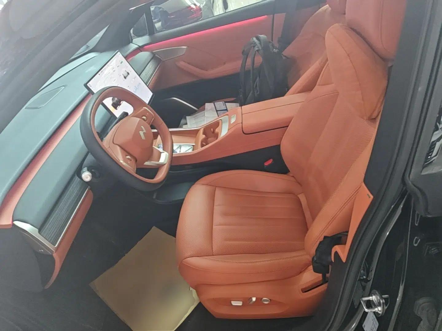 ONVO L60 2024 60 kWh Rear-Drive Version — миниатюра 18