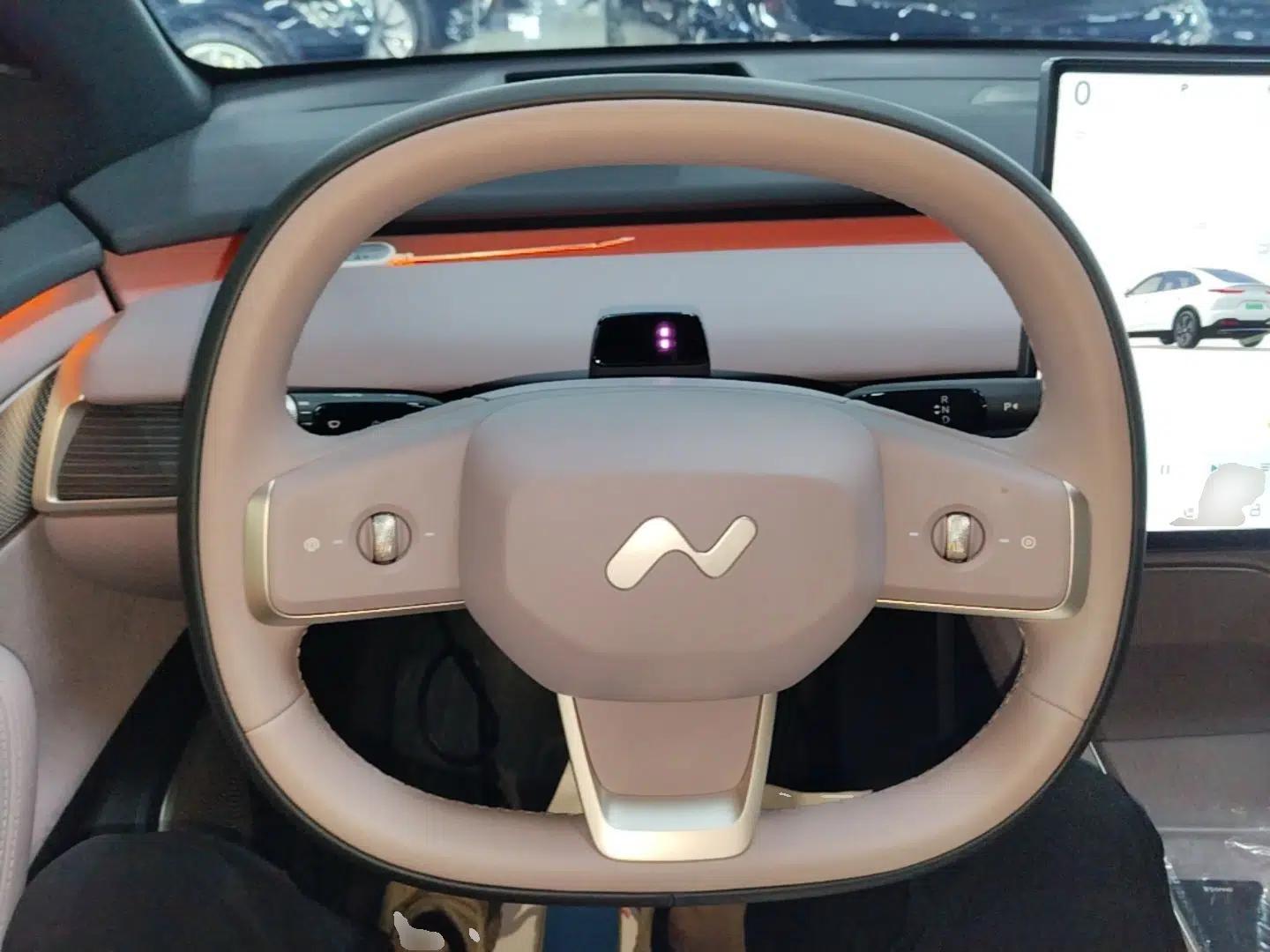 ONVO L60 2024 60 kWh Rear-Drive Version — миниатюра 11