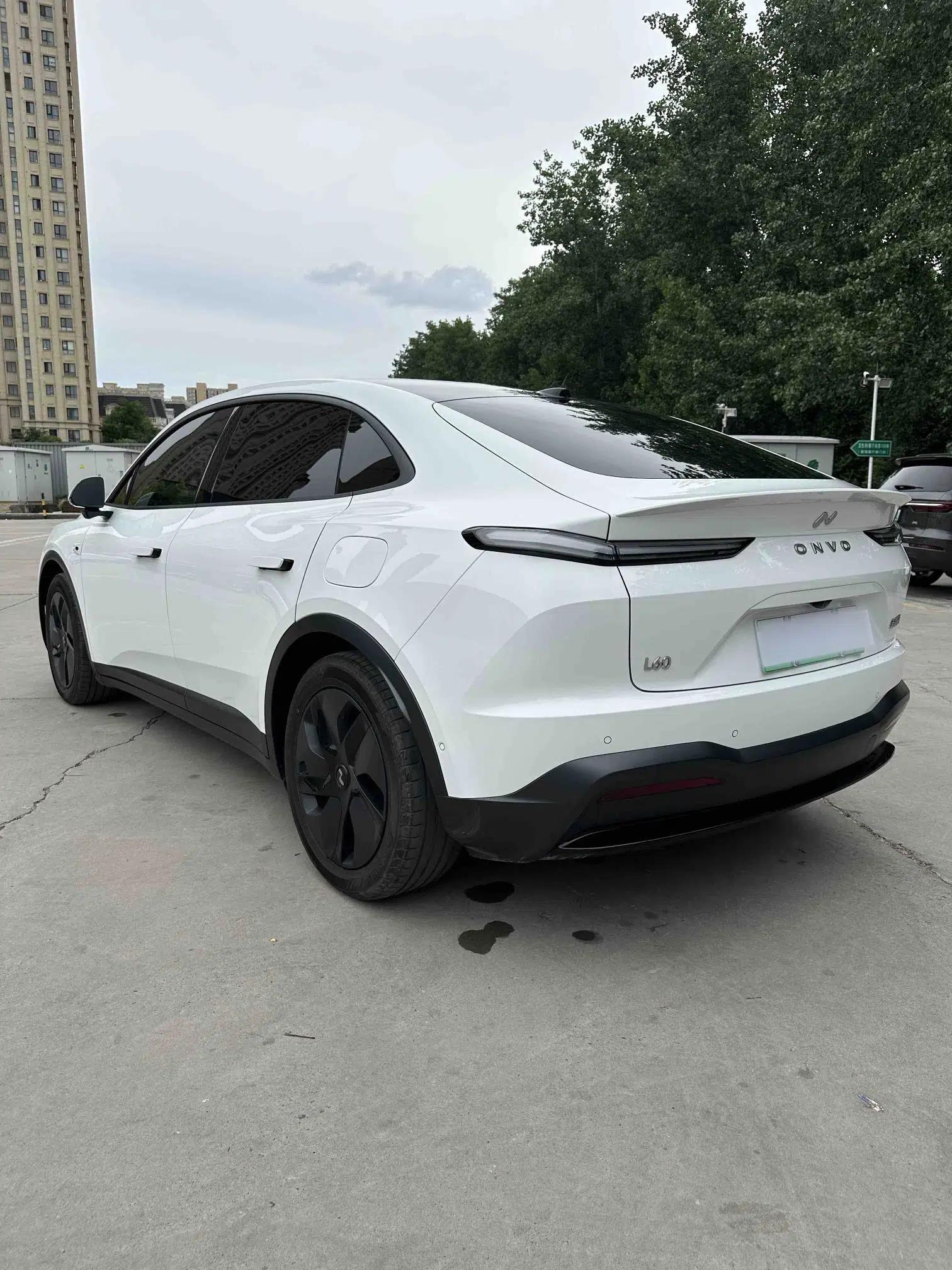 ONVO L60 2024 60 kWh Rear-Drive Version — миниатюра 8