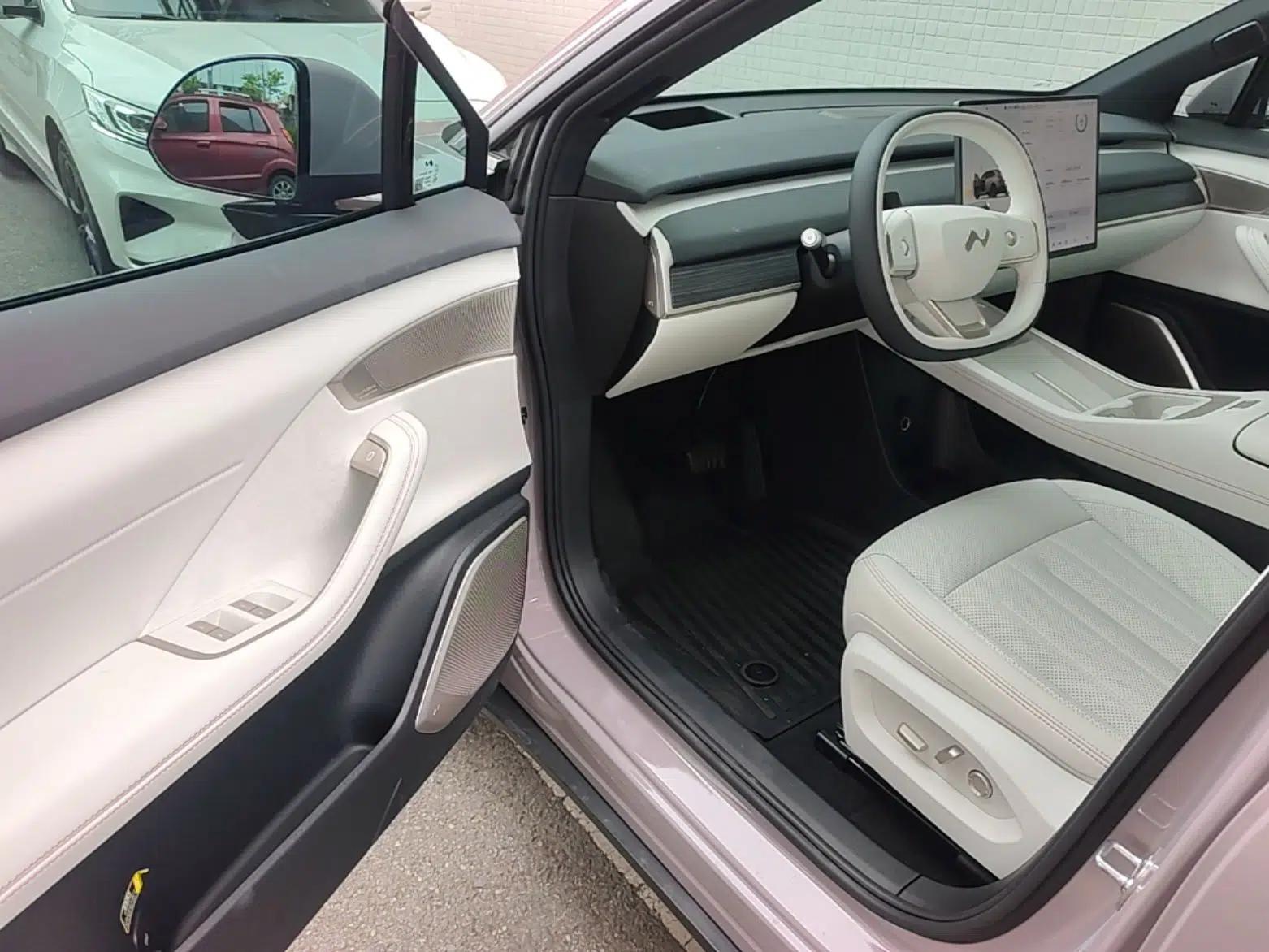 ONVO L60 2024 85 kWh Rear-Drive Version — миниатюра 18