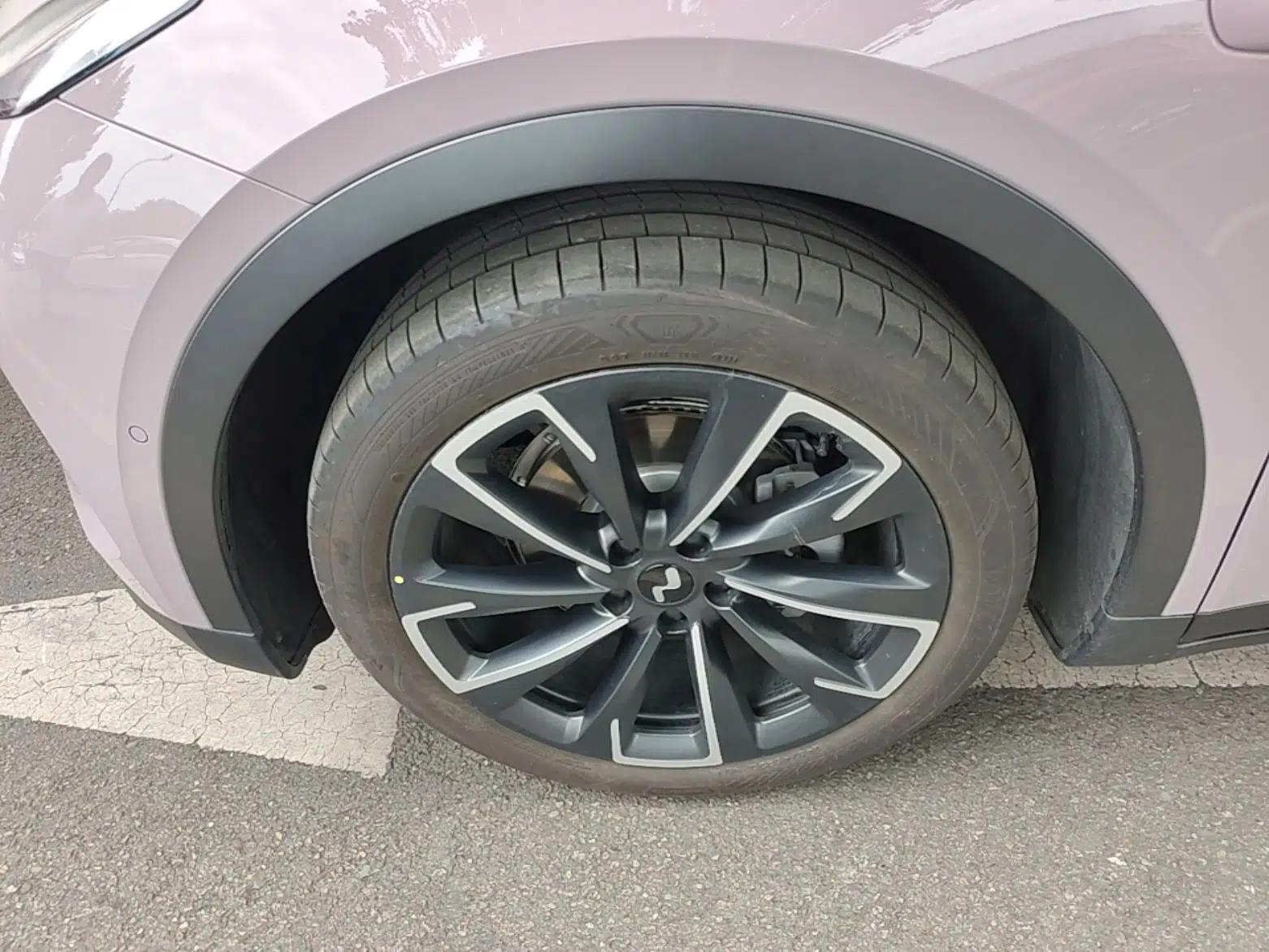 ONVO L60 2024 85 kWh Rear-Drive Version — миниатюра 9