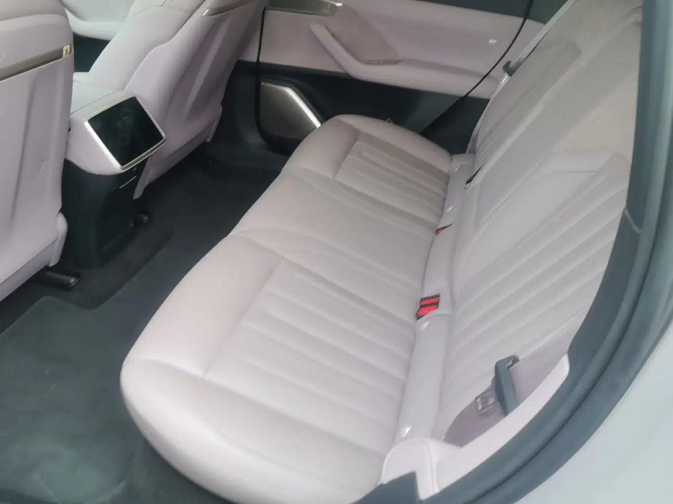 ONVO L60 2024 60 kWh Rear-Drive Version — миниатюра 20
