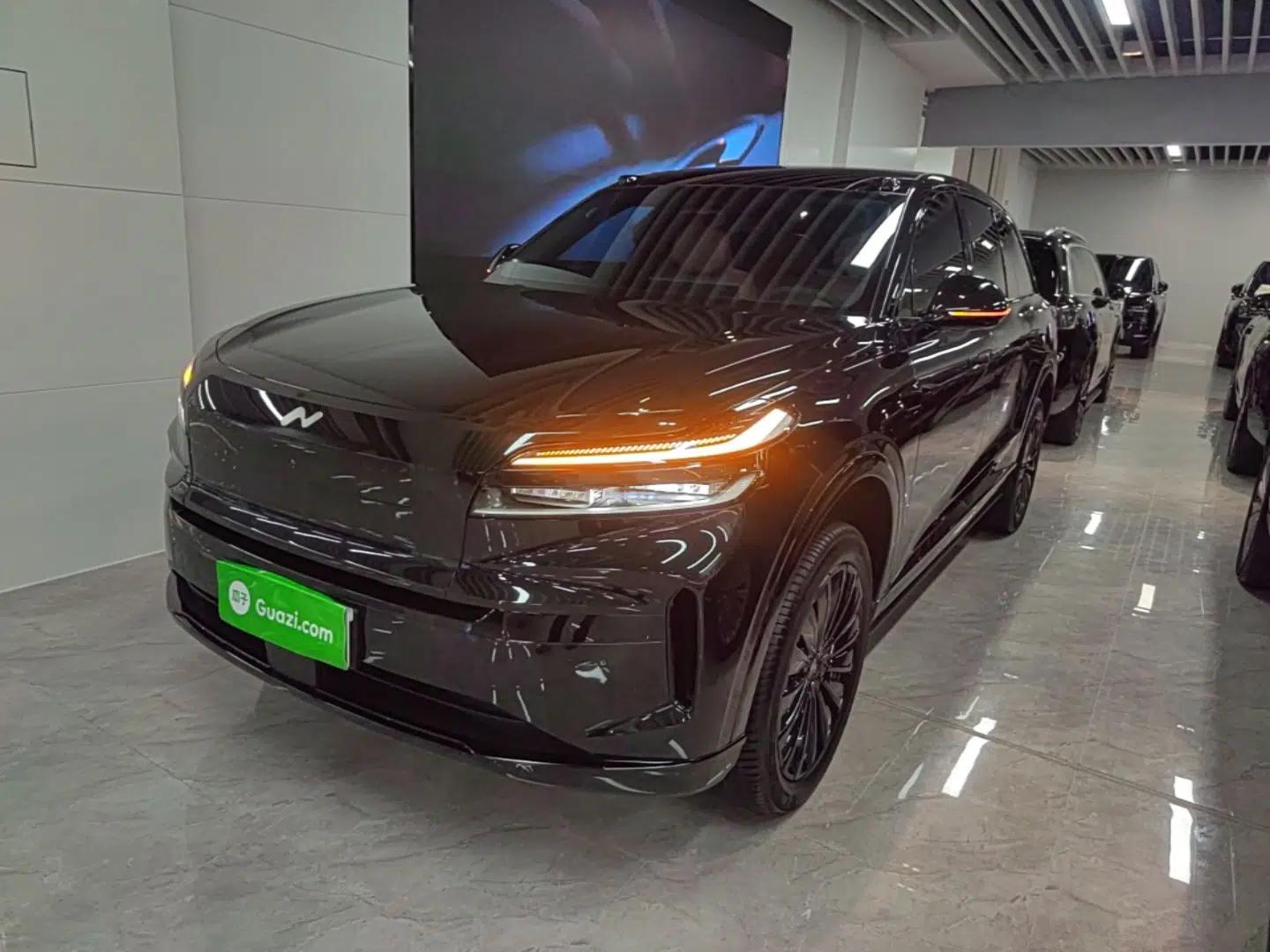 ONVO Luxeed L90 2025 Model—Ultra Six-Seater Version — миниатюра 1