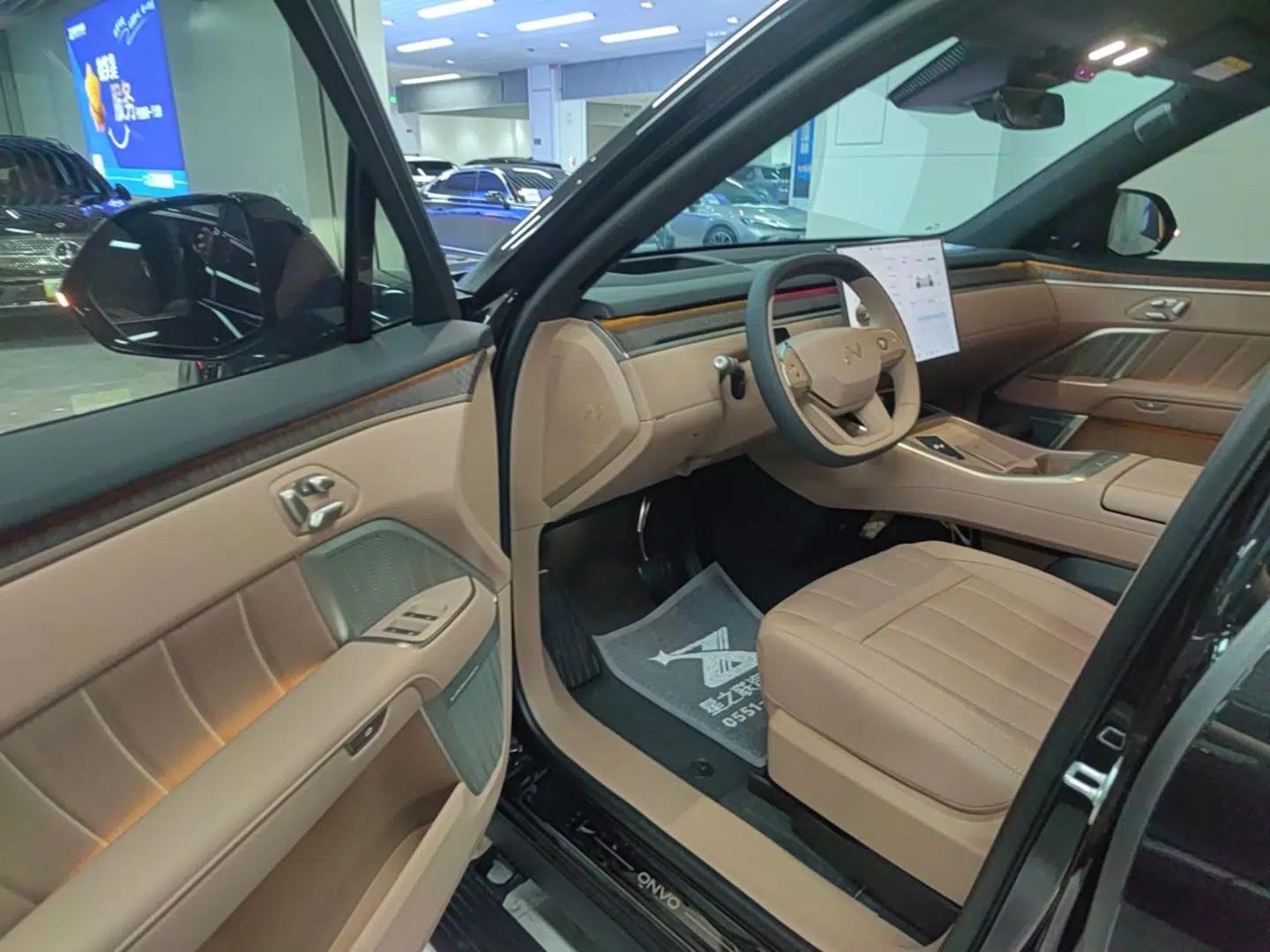 ONVO Luxeed L90 2025 Model—Ultra Six-Seater Version — миниатюра 19