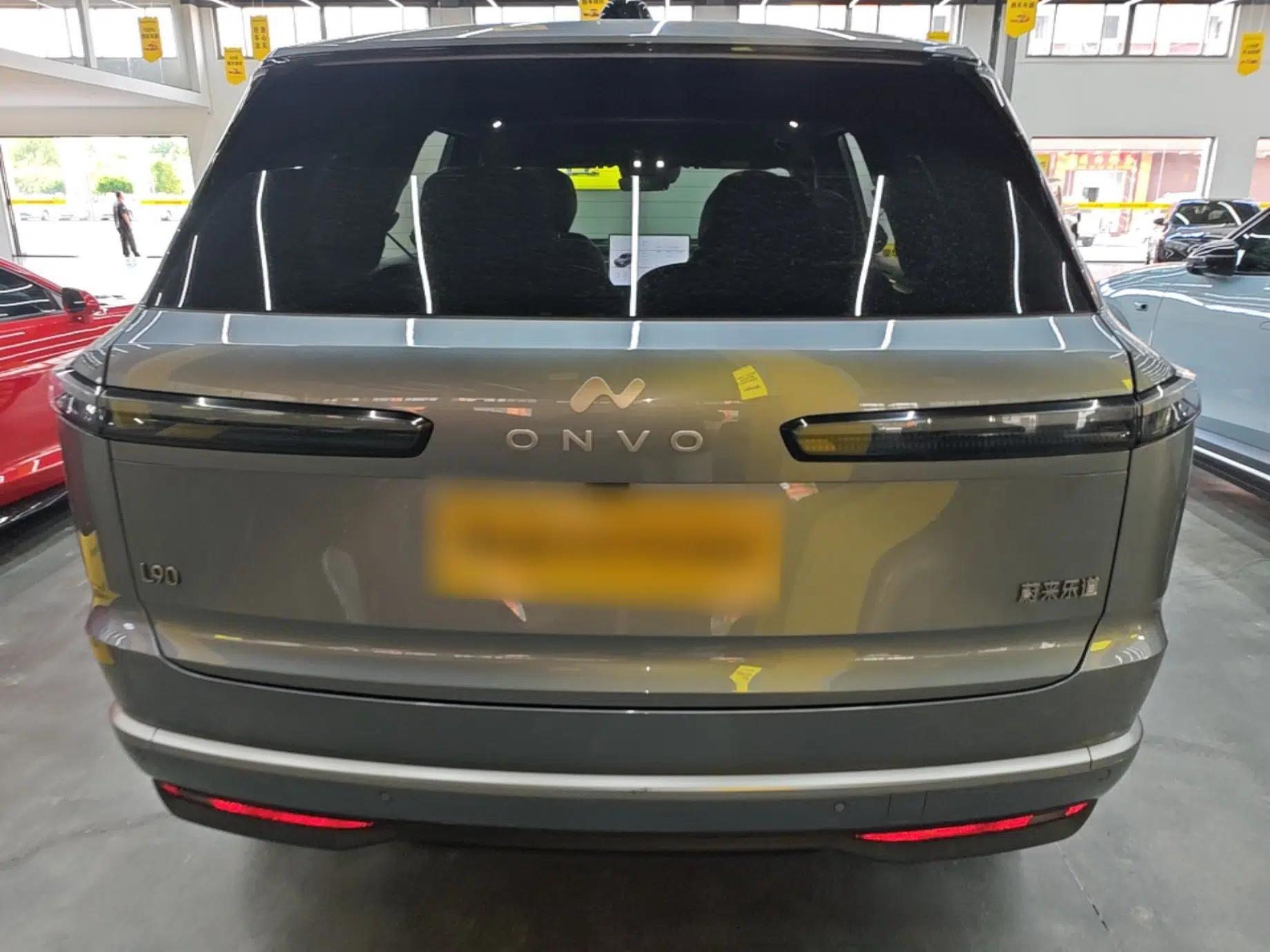 ONVO Luxeed L90 2025 Model—Max Six-Seater Version — миниатюра 5