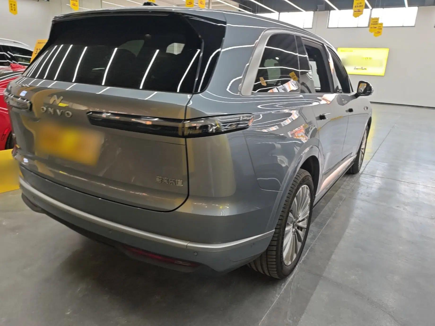 ONVO Luxeed L90 2025 Model—Max Six-Seater Version — миниатюра 6