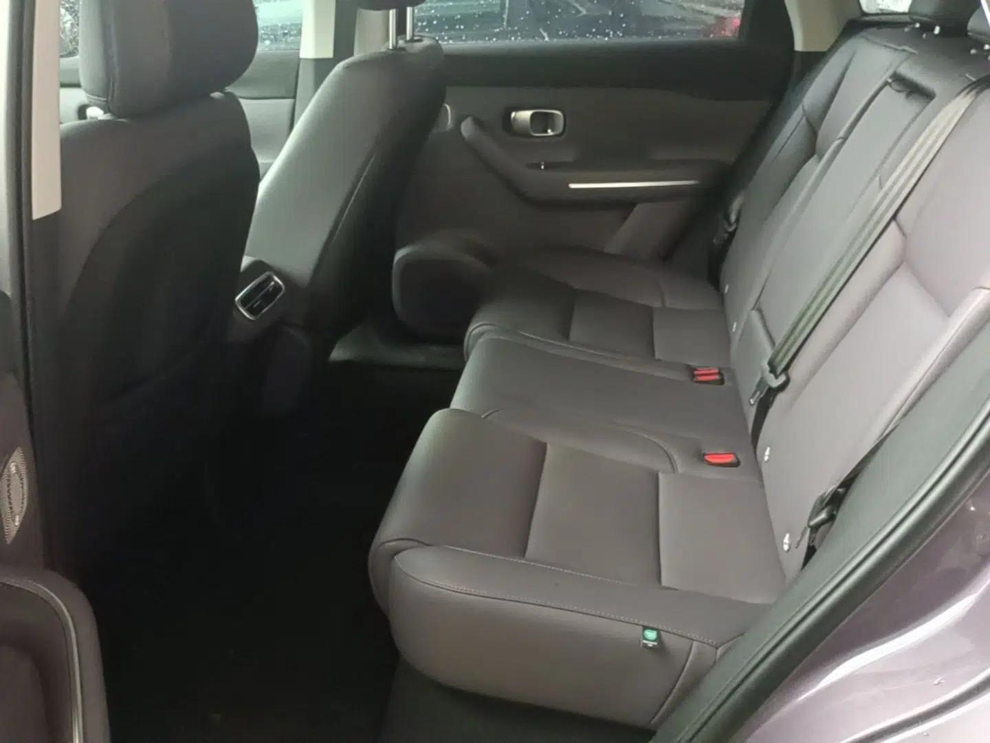 Leapmotor C10 2026 530 Comfort Edition — миниатюра 19