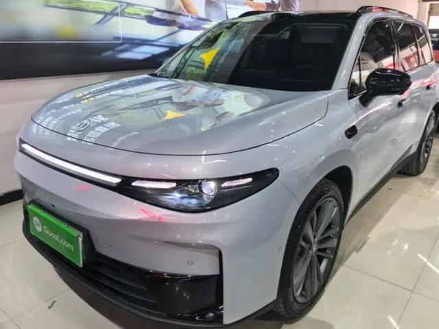 Leapmotor C16 2026 All-Electric 630 LiDAR Zhizun Edition 6 Seats