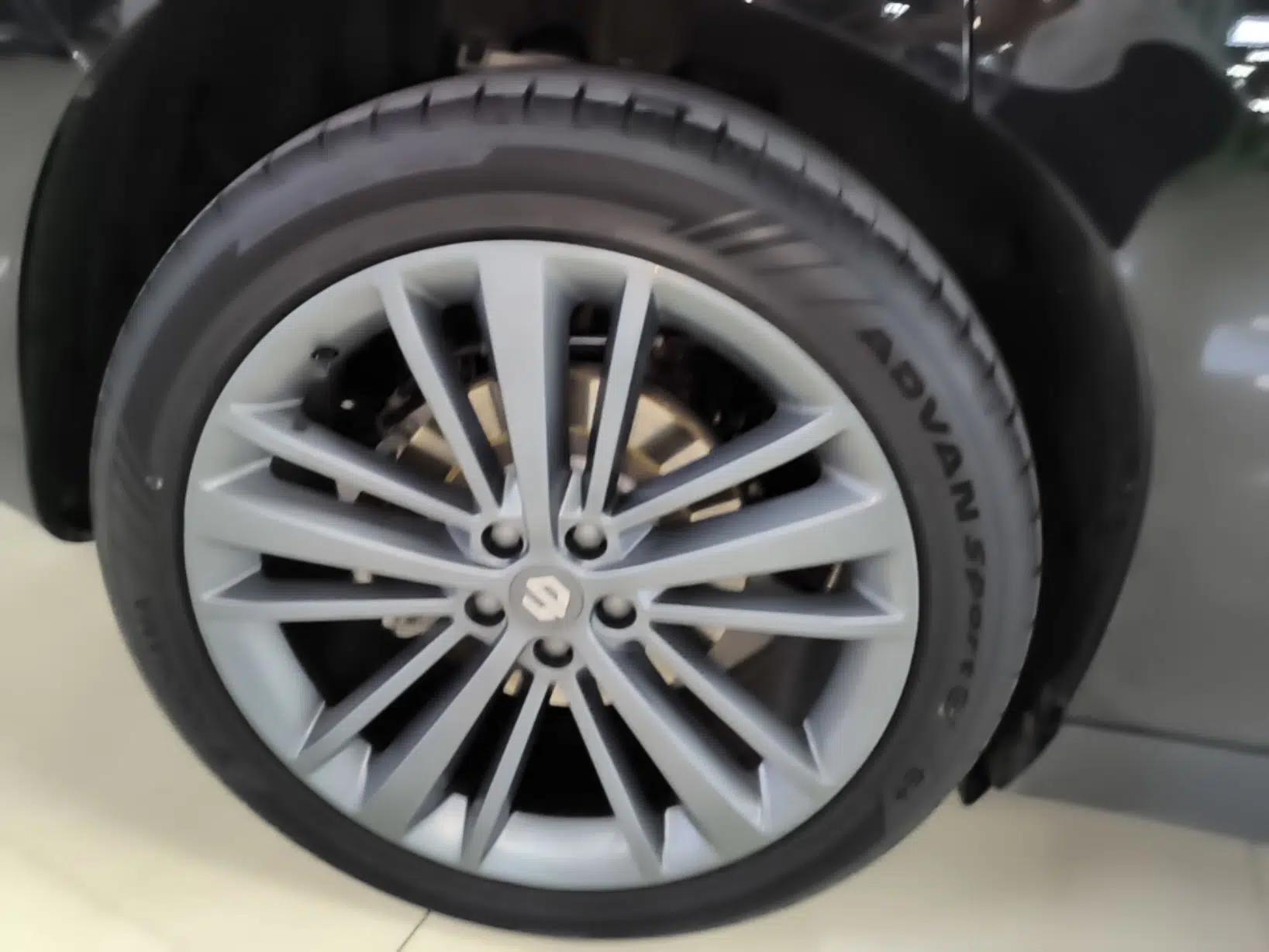 Leapmotor C16 2024 All-Electric 580 Luxury Edition — миниатюра 10