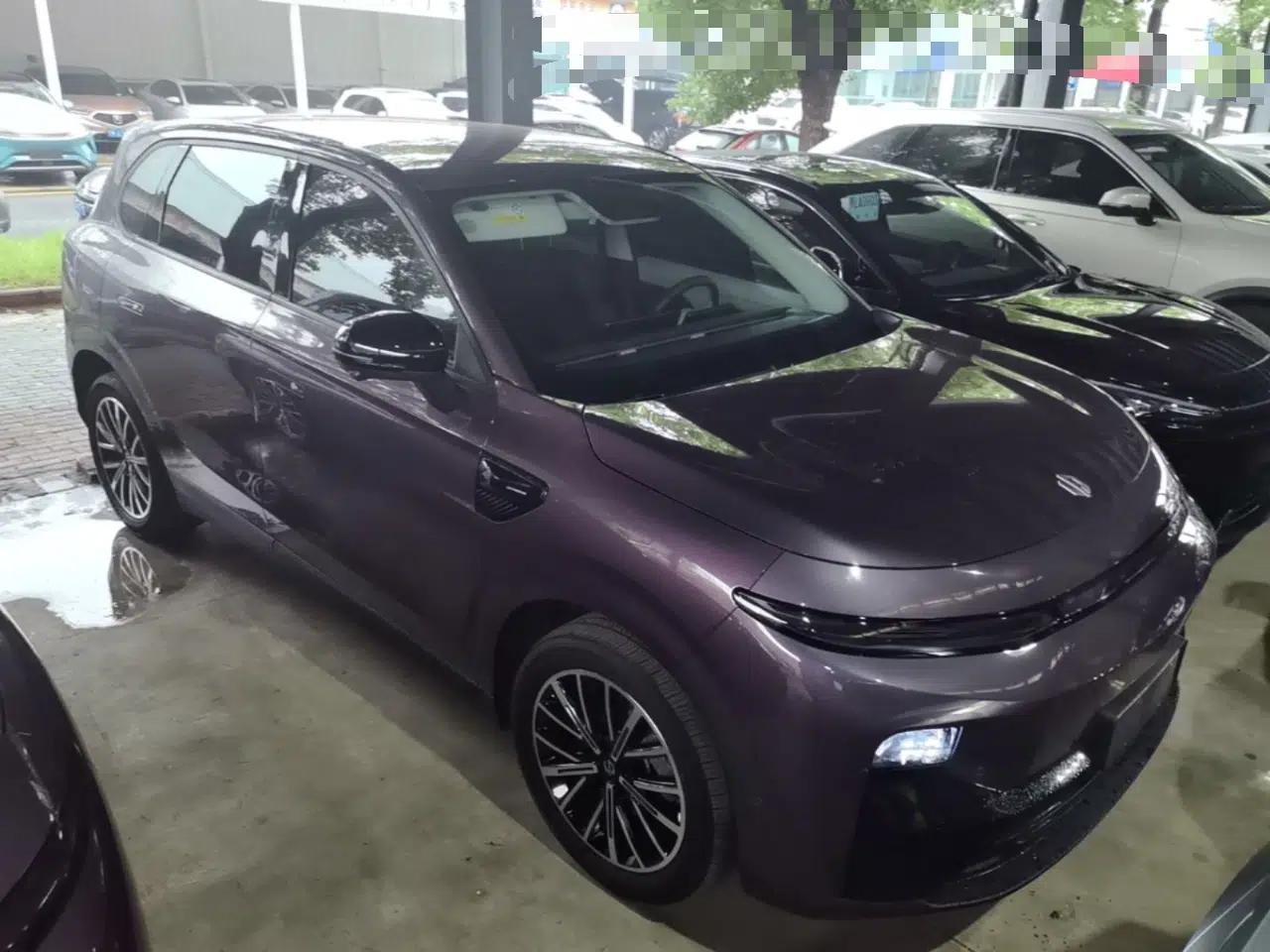 Leapmotor B10 2025 510 Comfort Edition — миниатюра 3