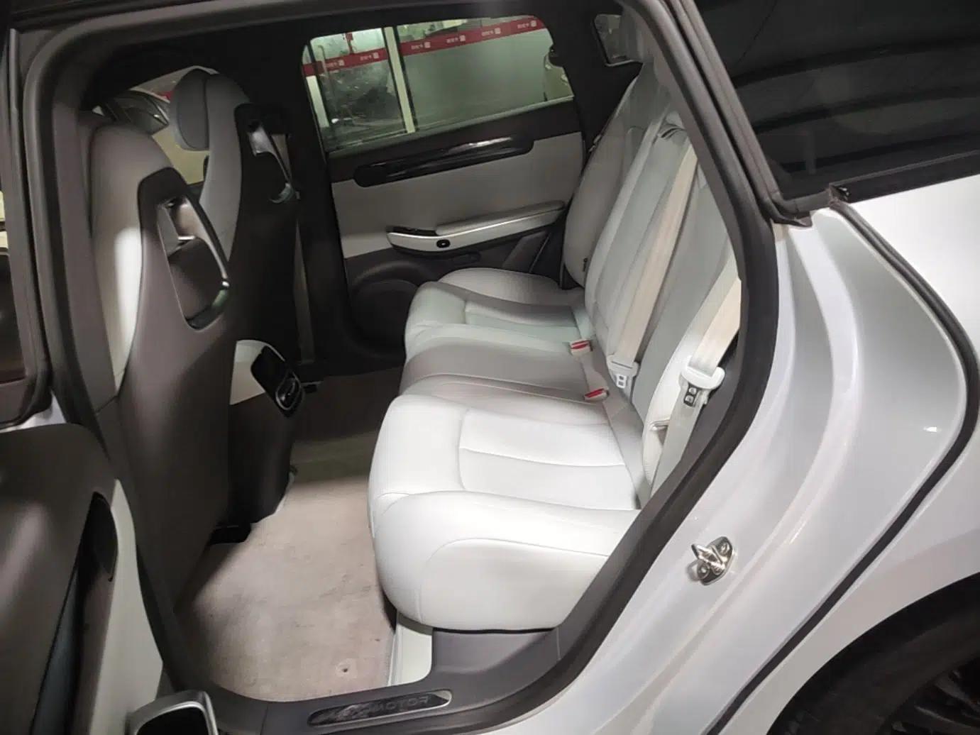 Leapmotor C01 2023 525 Comfort Edition — миниатюра 20