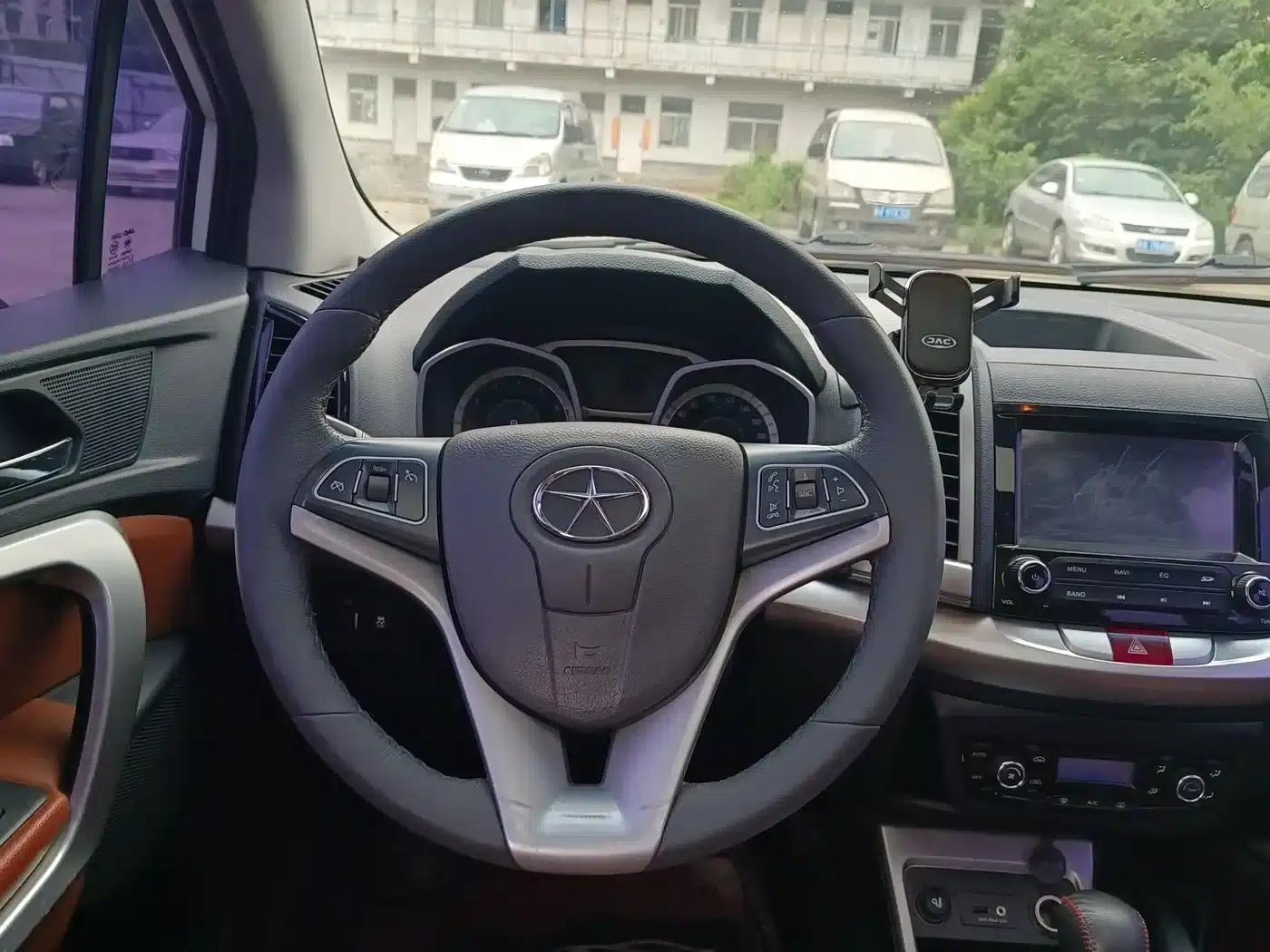 Refine S3 2014 1.5L CVT Luxury Intelligent Model — миниатюра 12