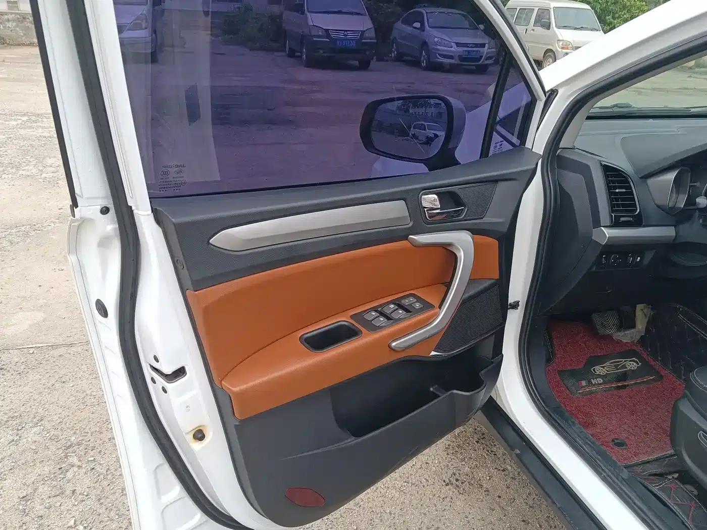 Refine S3 2014 1.5L CVT Luxury Intelligent Model — миниатюра 6