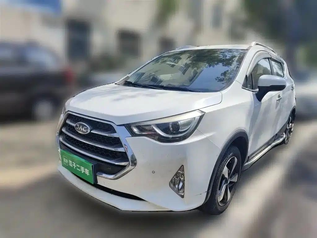 Refine S3 2017 1.5L Manual Deluxe Smart Edition — миниатюра 2