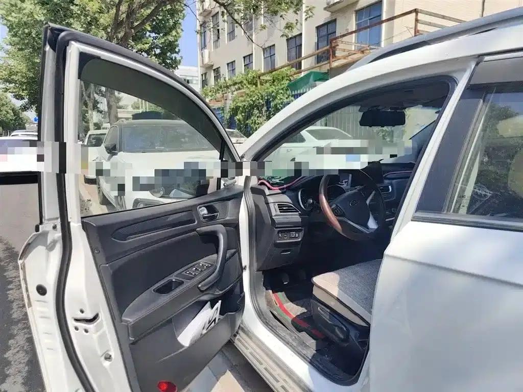 Refine S3 2017 1.5L Manual Deluxe Smart Edition — миниатюра 14