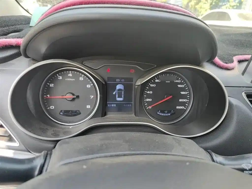 Refine S3 2017 1.5L Manual Deluxe Smart Edition — миниатюра 4