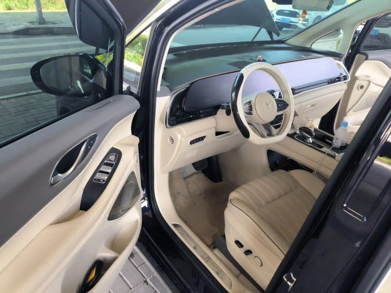 VOYAH Dream 2024 PHEV Ultra-Long Range Flagship Edition — миниатюра 17