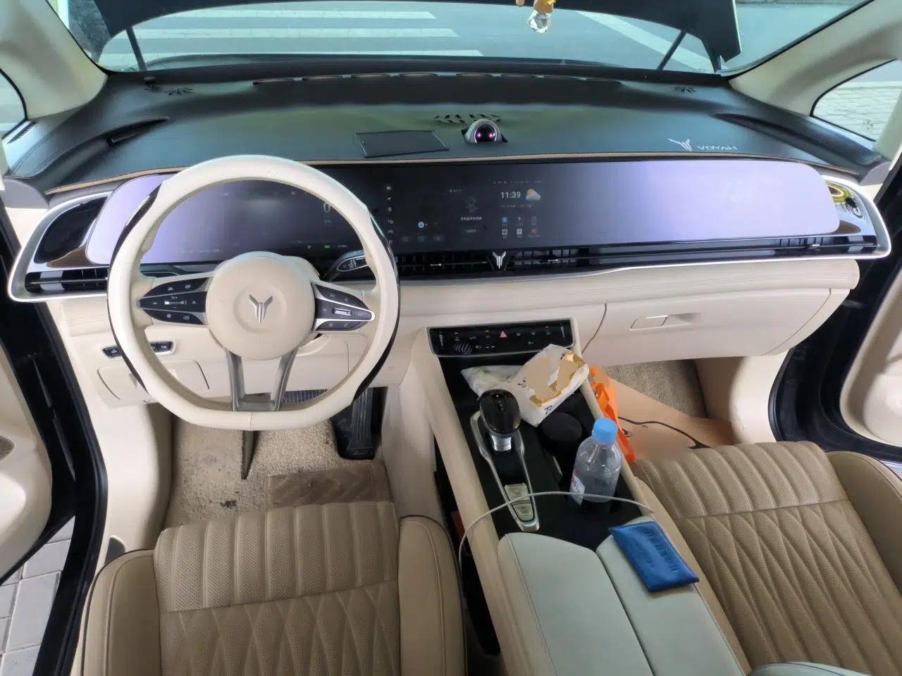 VOYAH Dream 2024 PHEV Ultra-Long Range Flagship Edition — миниатюра 10