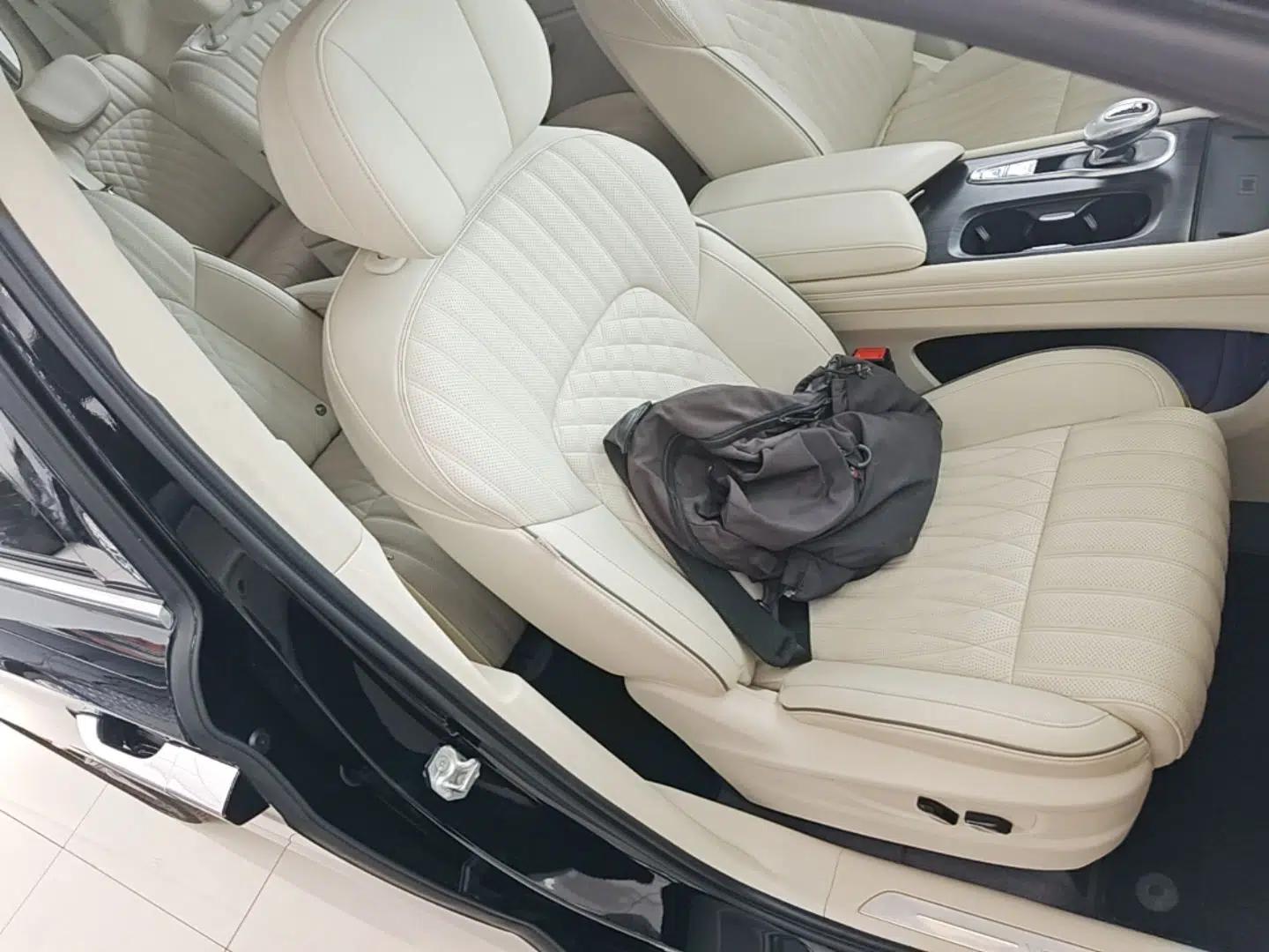 VOYAH Dream 2022 Low-Carbon Edition Dream+ Smart Enjoyment Package — миниатюра 23